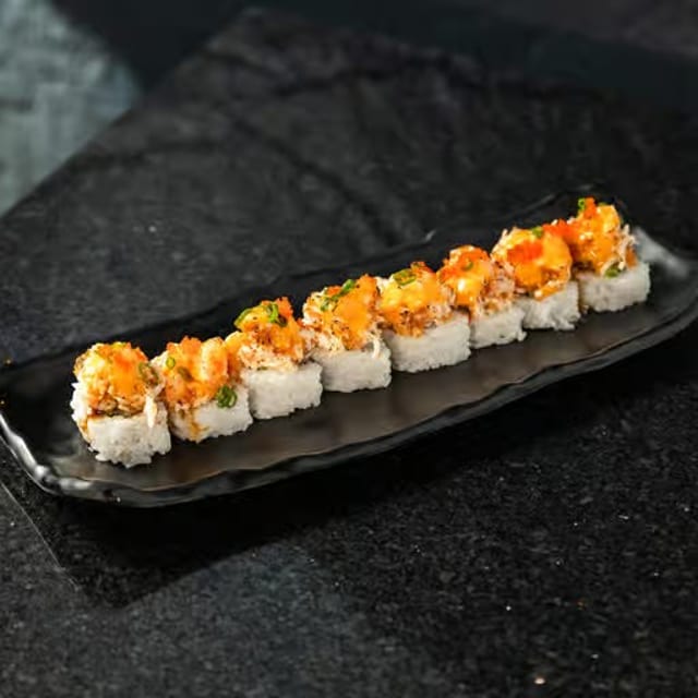 Noga Special Roll.