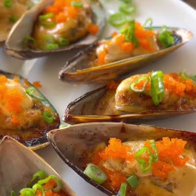 Baked Green Mussels.