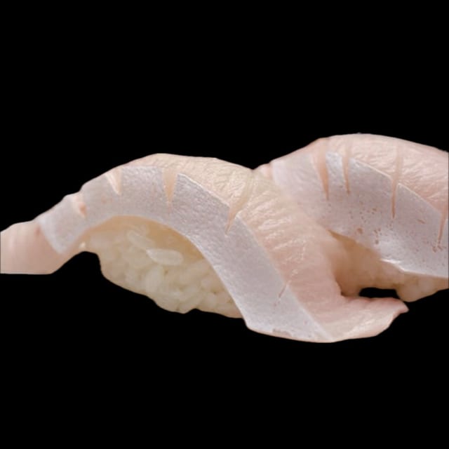 Hamachi Toro.