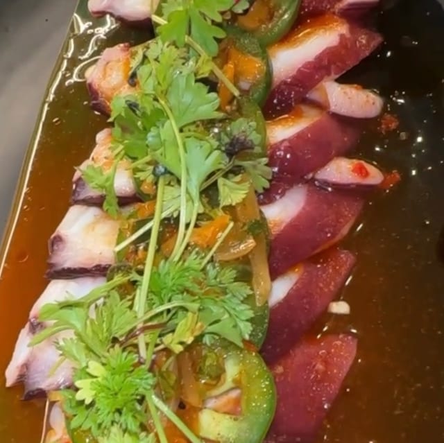 Tako Fin.